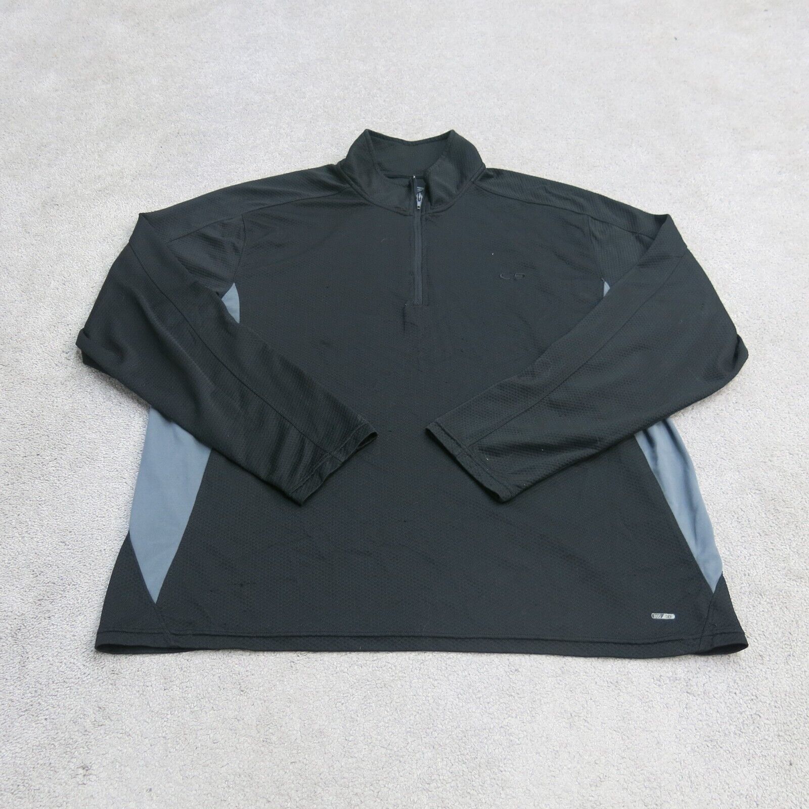 Champion sales men's activewear