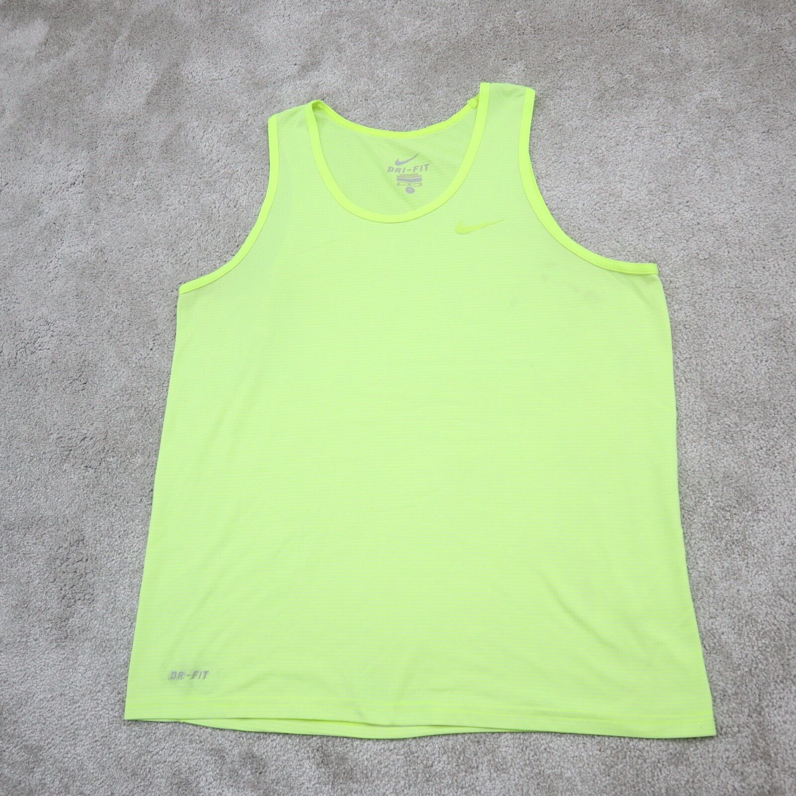 Nike hot sale activewear tops