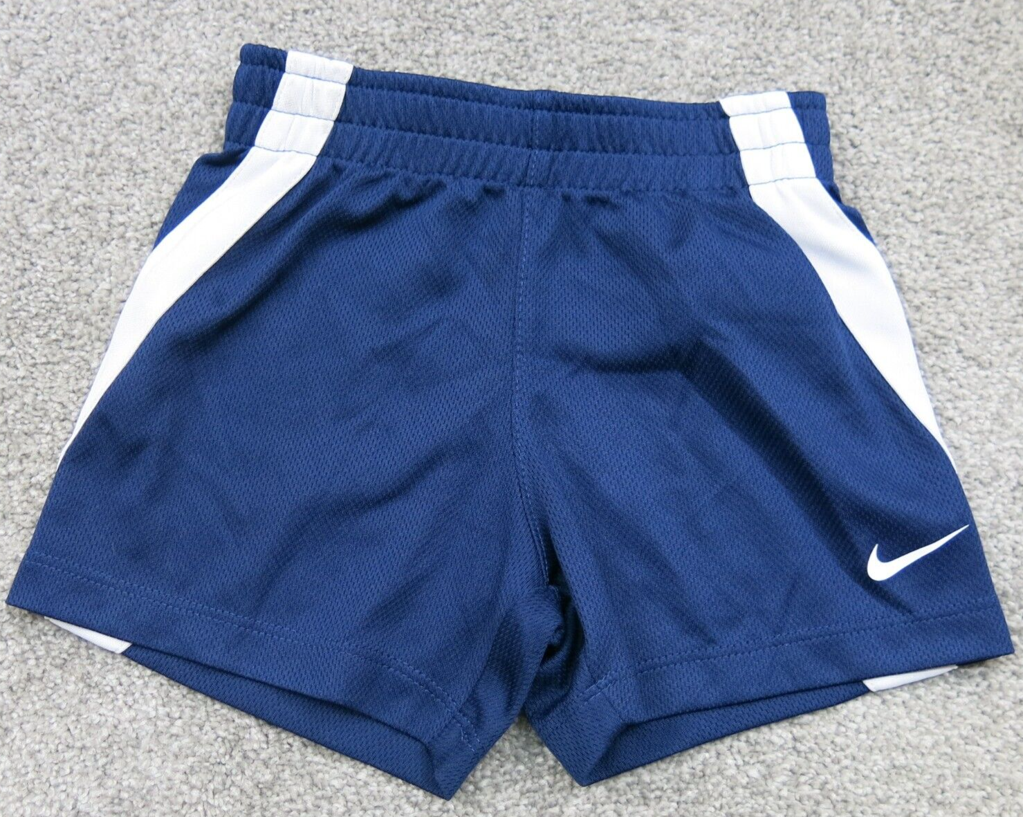 Nike 18 2025 month boy