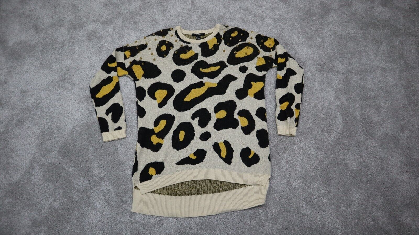 Forever 21 2025 leopard sweater