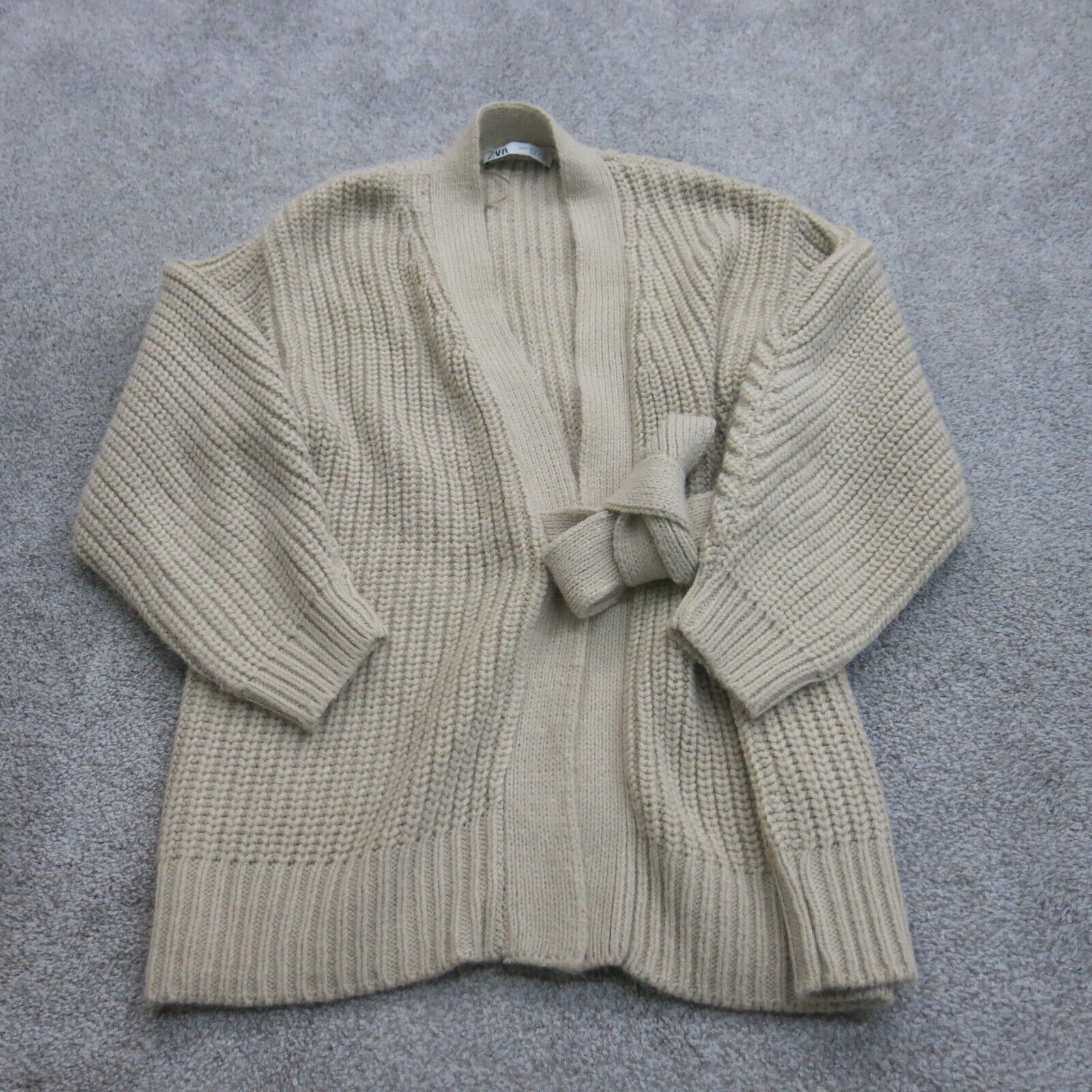 Khaki hot sale cardigan sweater