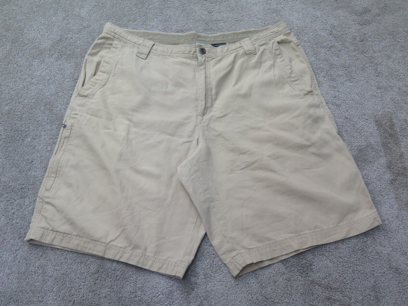 Columbia omni store shield men's shorts