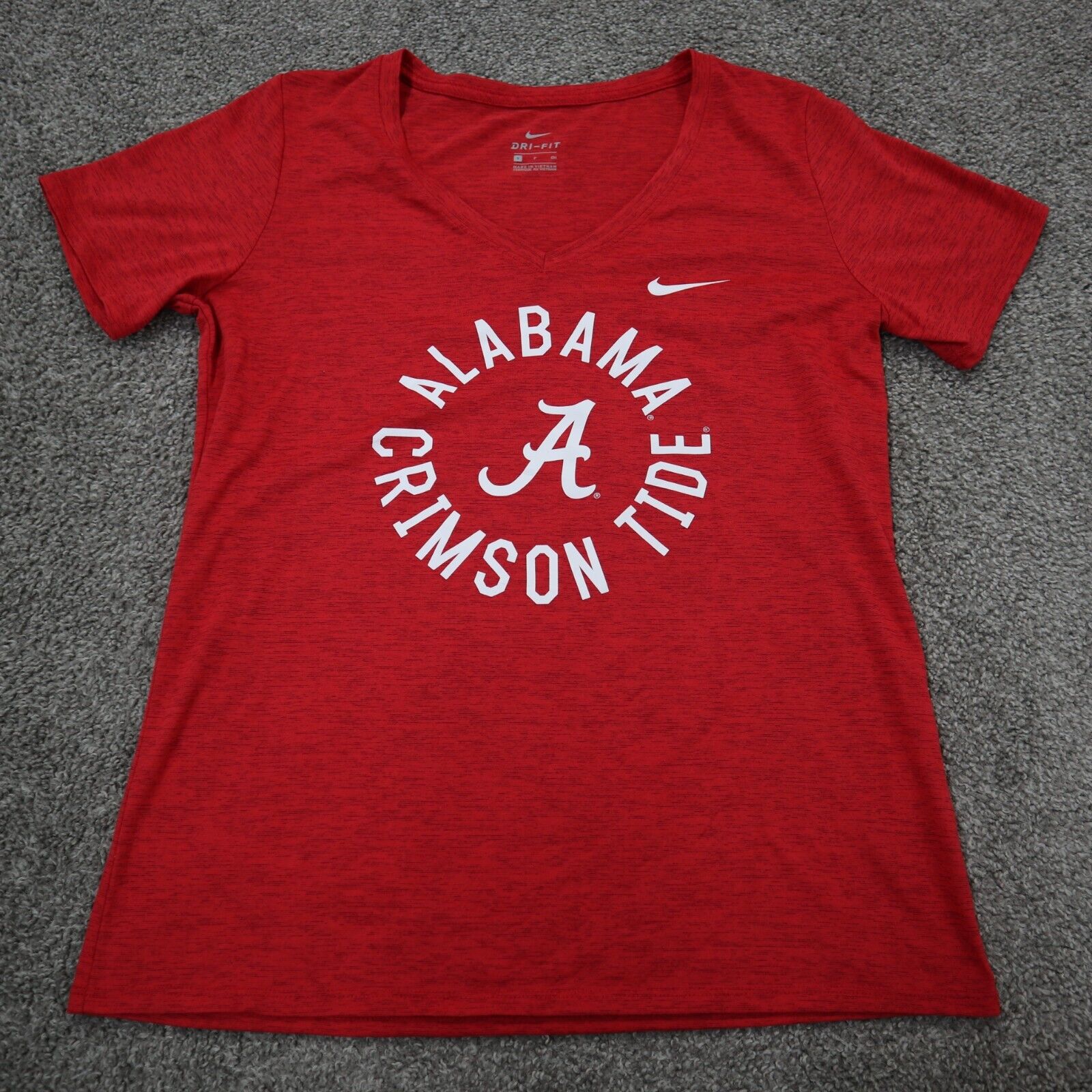 Nike crimson red store shirt