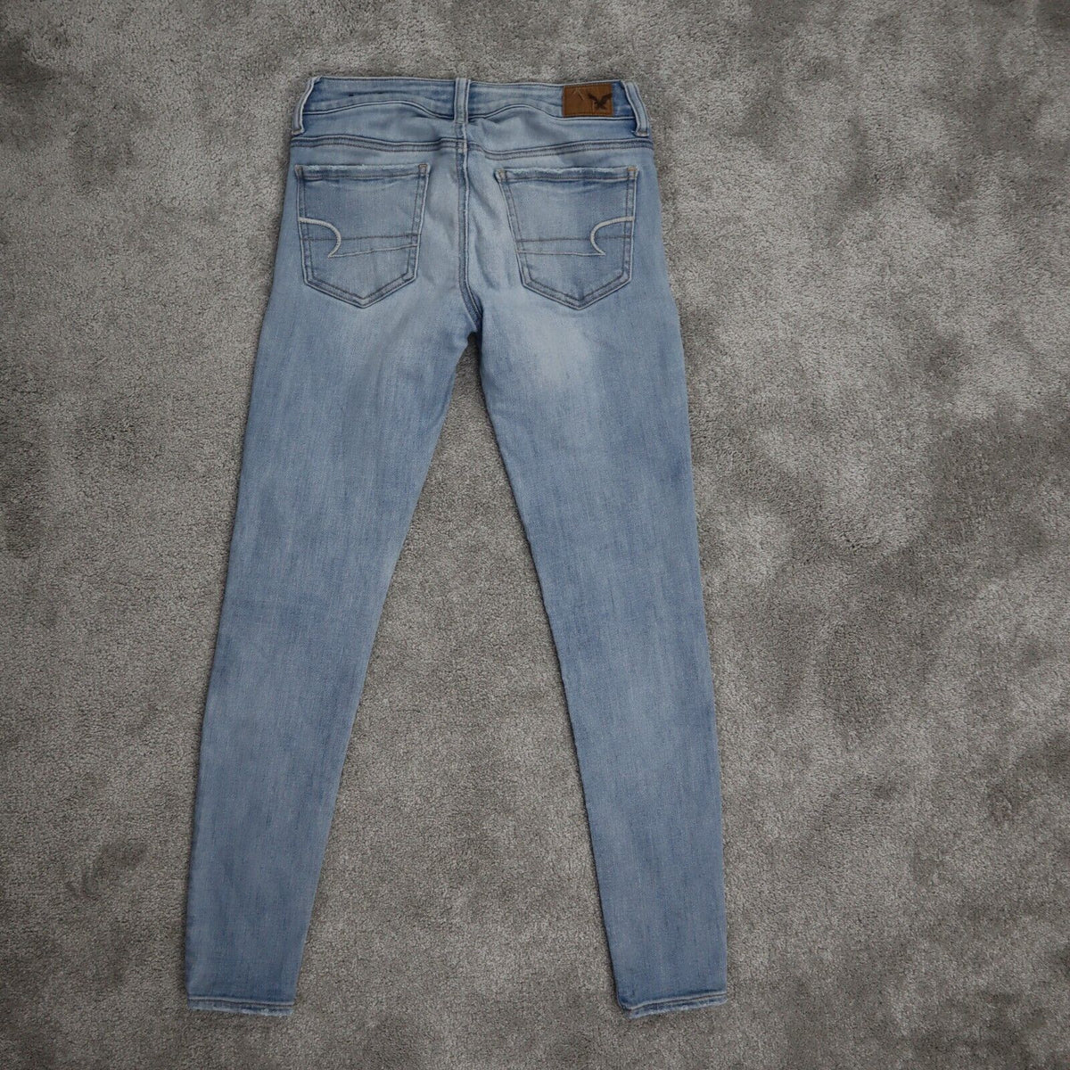 American Eagle Outfitters, Jeans, Light Wash American Eagle Flare Jeans  With Lace Pocket Detail Size 2