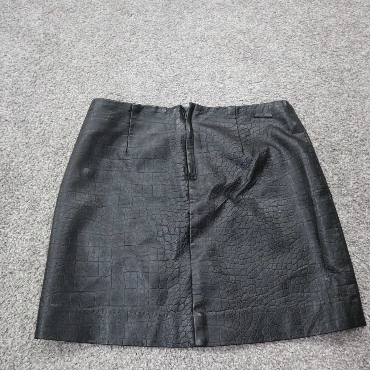 Divided By H M Womens Faux Leather Snake Skin Mini Skirt Black Size US Goodfair