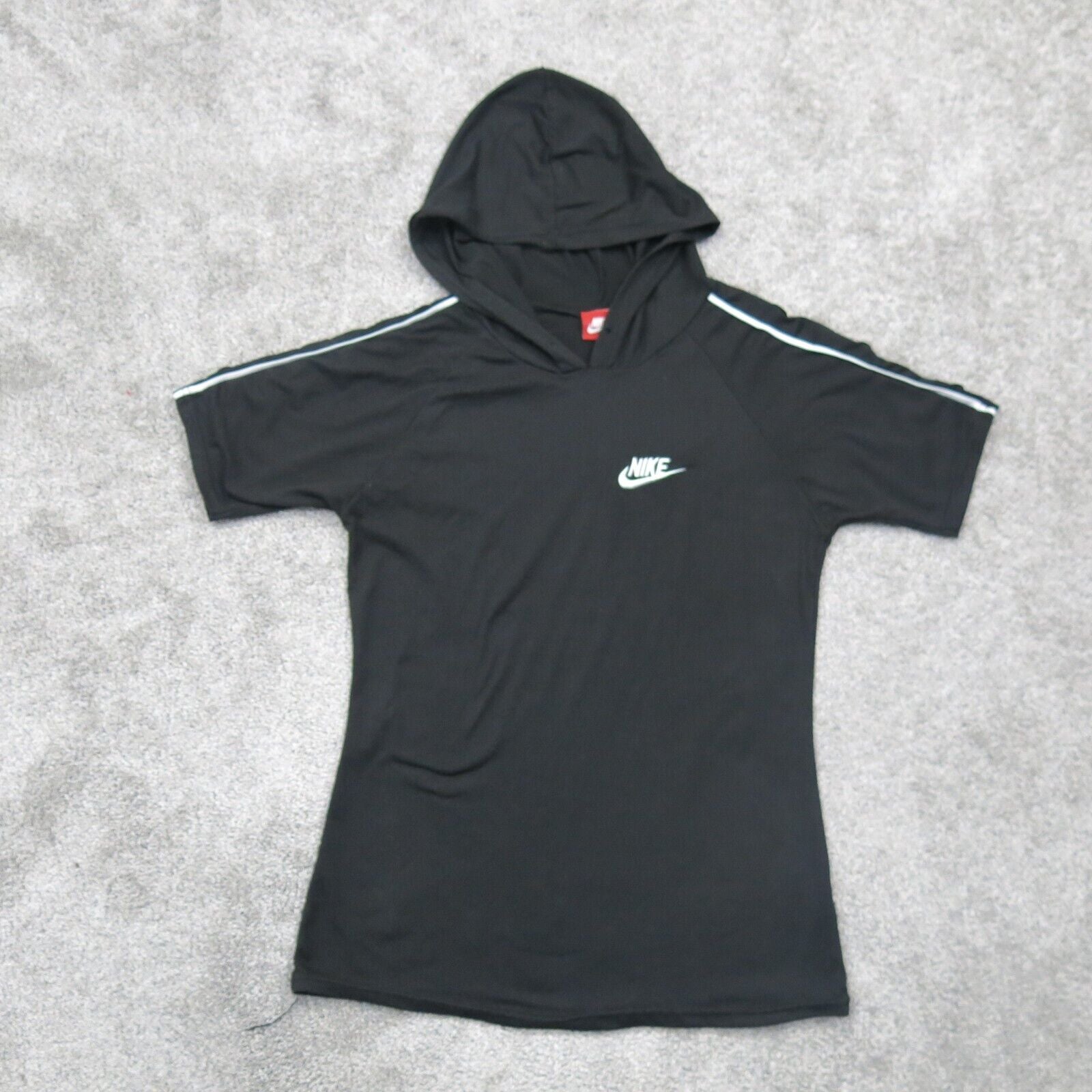 Nike short outlet sweatshirt