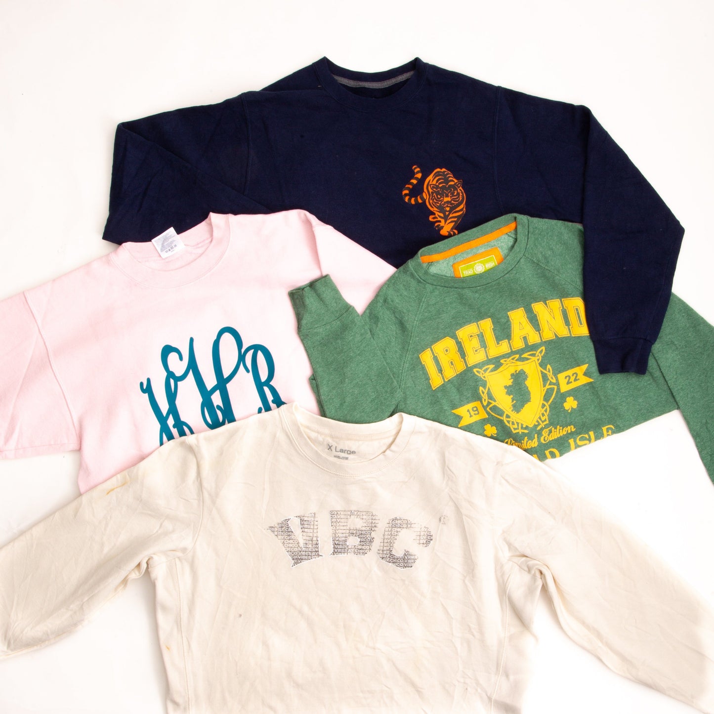 Preloved Printed Crewneck Sweatshirts | Set of 4 Sweatshirts & Sweaters Goodfair