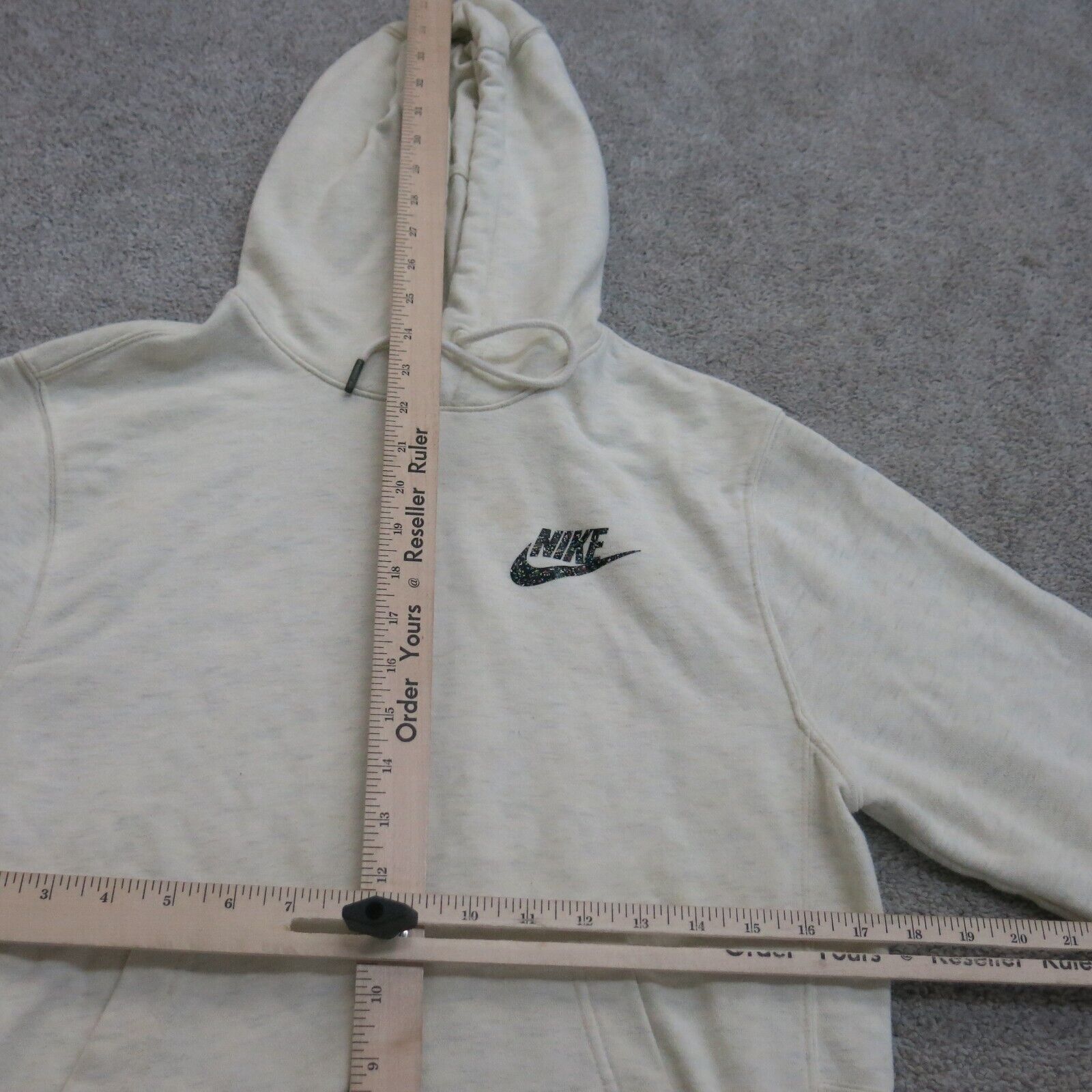 Womens cream nike discount hoodie