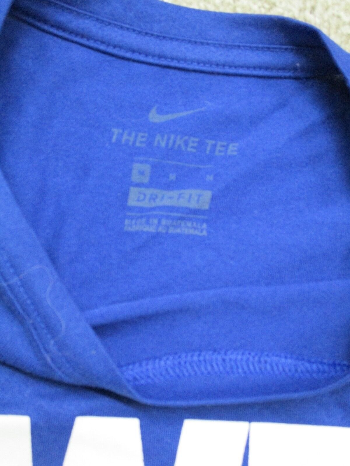 Nike Dri Fit Sports T-Shirt Men s Medium Blue White We Run This Graphic Shirt
