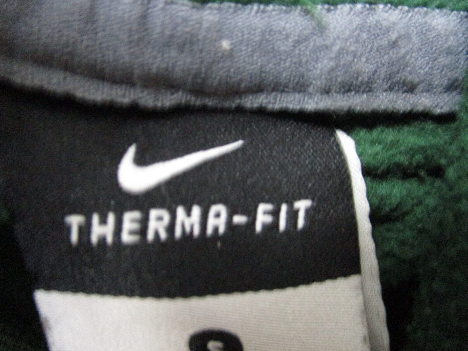 Nike Therma Fit Logo Activewear Hoodies Men's Small Green Pullover