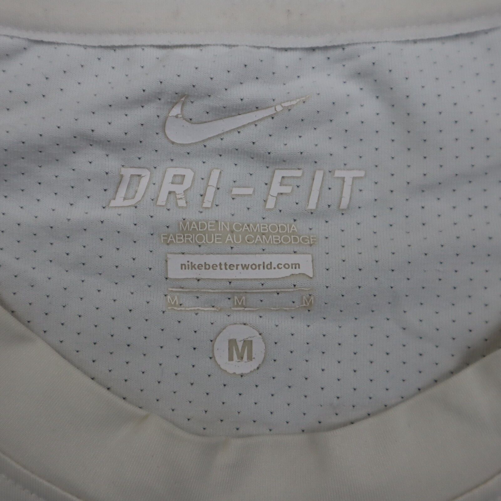 Cream nike crew online neck