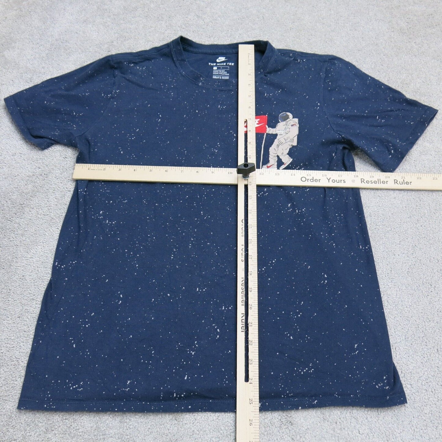 The Nike Tee Mens Crew Neck T Shirt Athletic Cut Short Sleeve Blue Size Medium