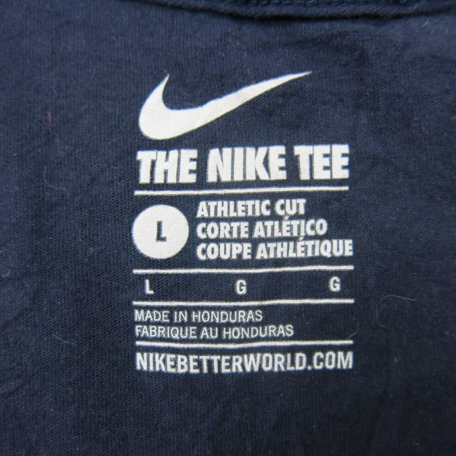 Nike shirt athletic cut hotsell