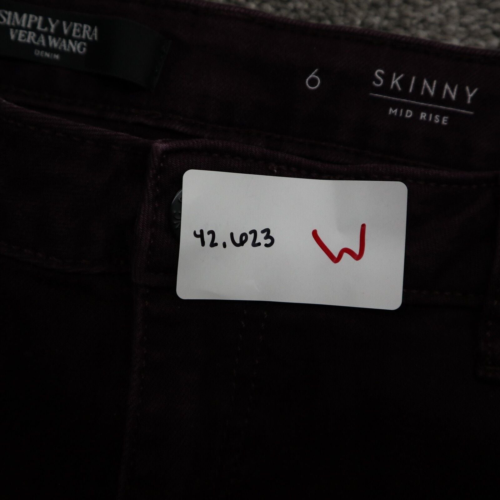 Vera wang stretch outlet jeans