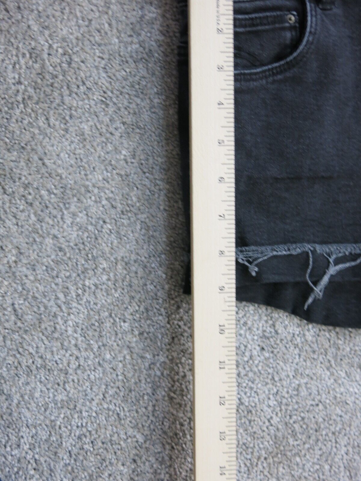 Zara Womens Trafaluc Denimwear Cut Off Jeans Shorts Mid Rise Black Size US 4