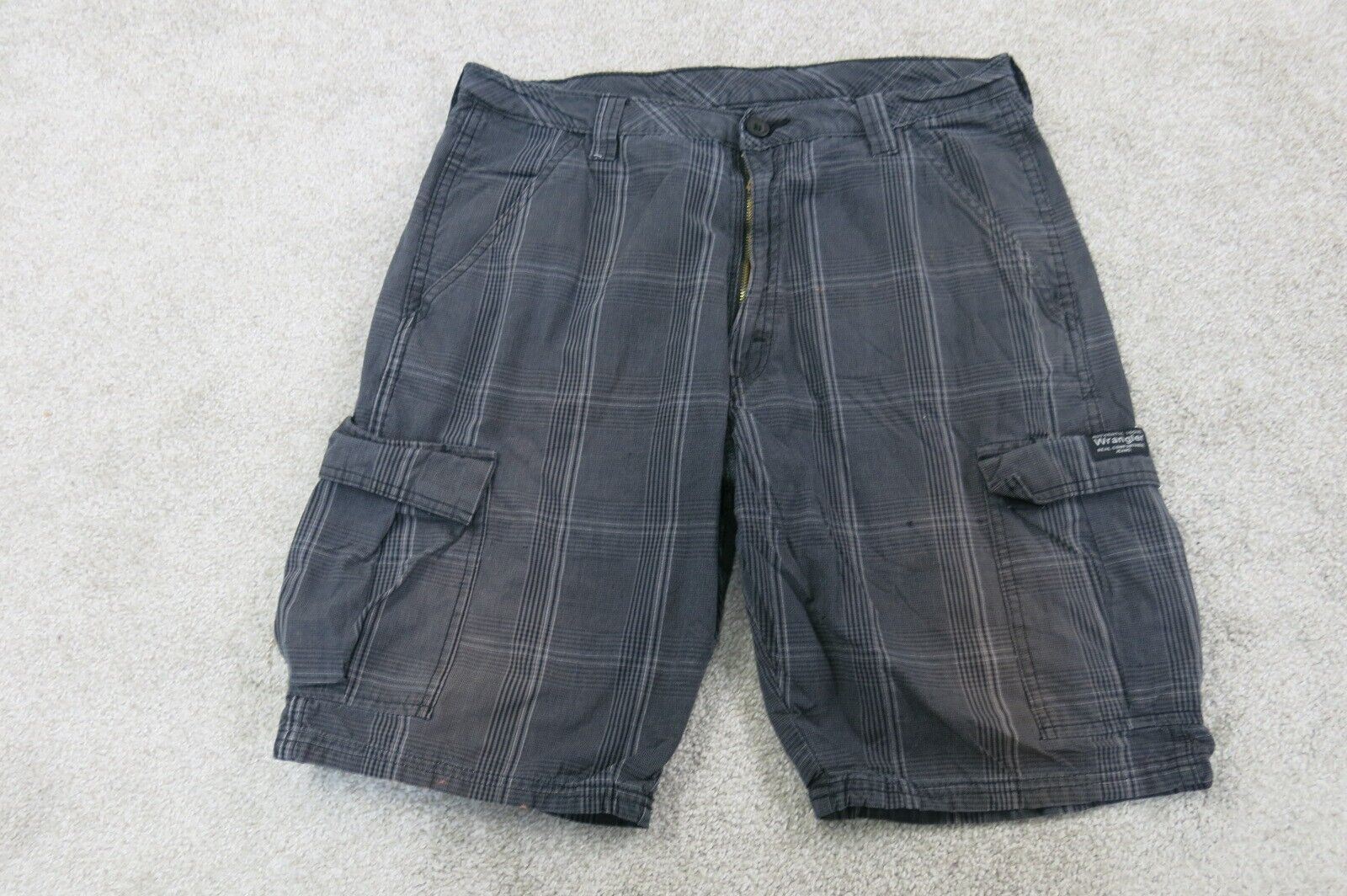 Wrangler plaid shorts shops