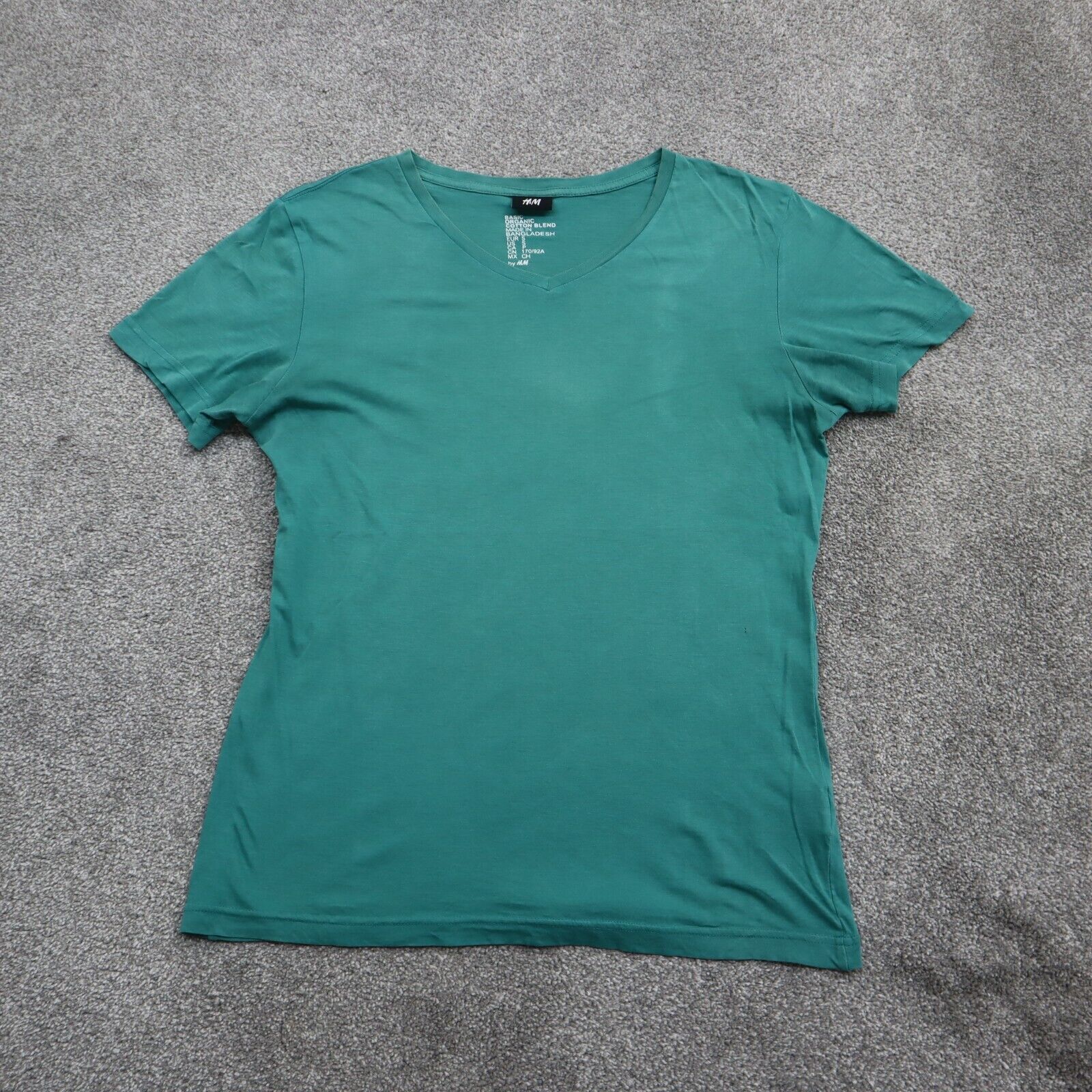 H&m men's v on sale neck t shirts