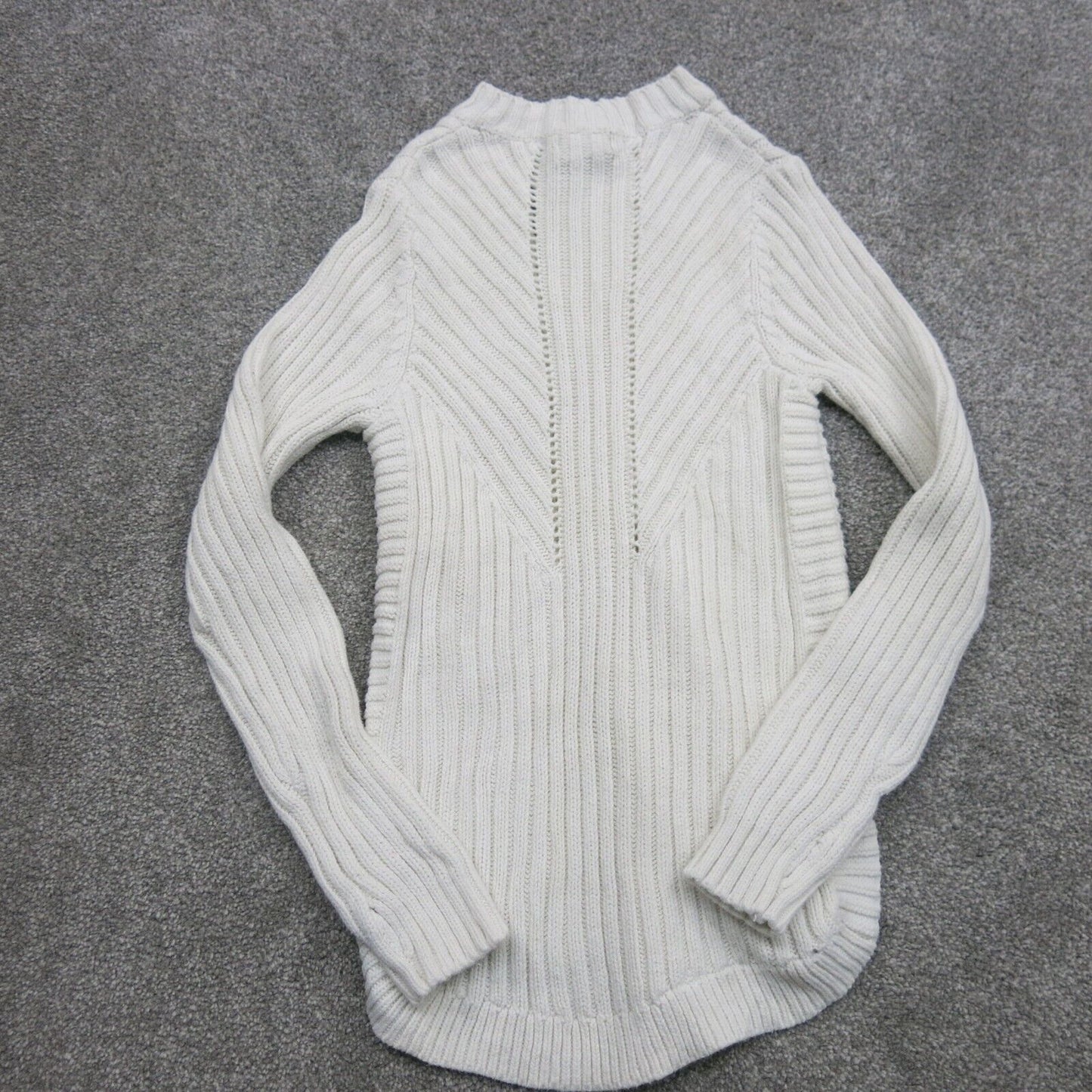 Tahari Sweater Womens Size Medium White Solid Pullover Long Sleeve Everyday Top