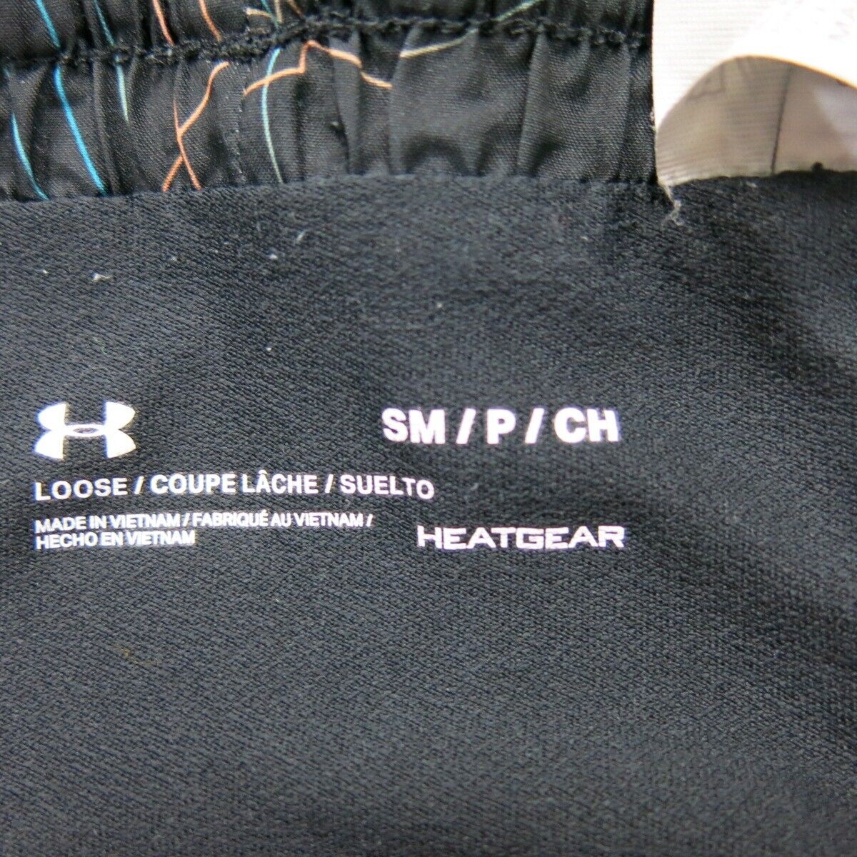 Under Armour Womens Athletic Shorts Loose Fit Elastic Waist Heatgear Black SM/P