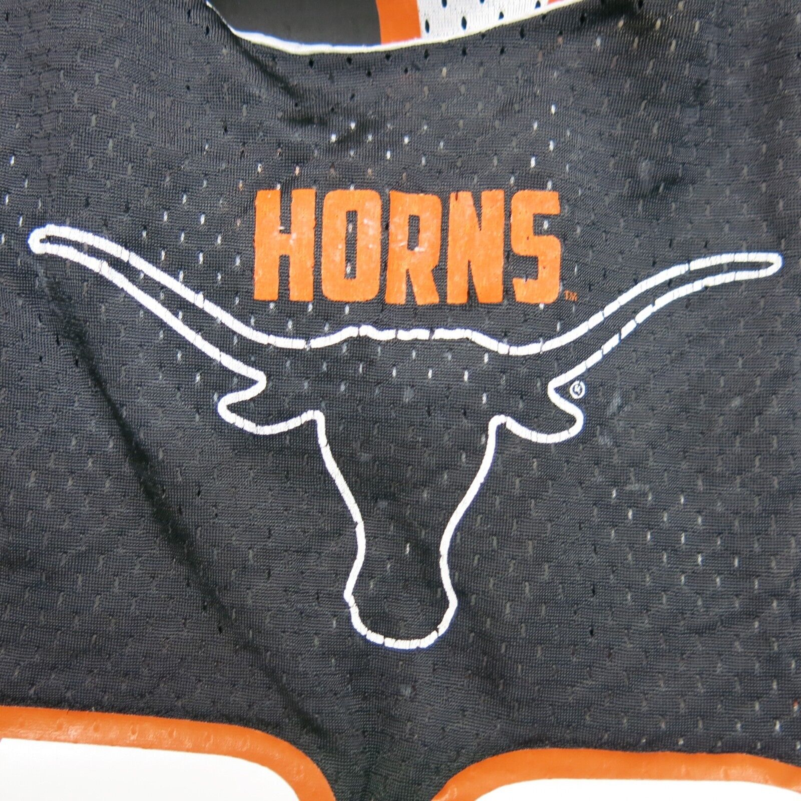 Nike horns clearance logo