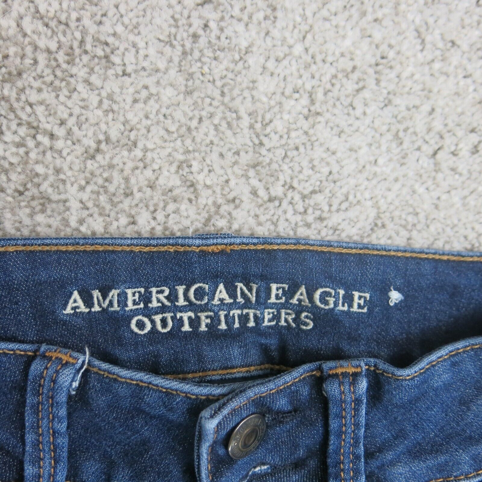 American eagle outfitters sales cropped jeans