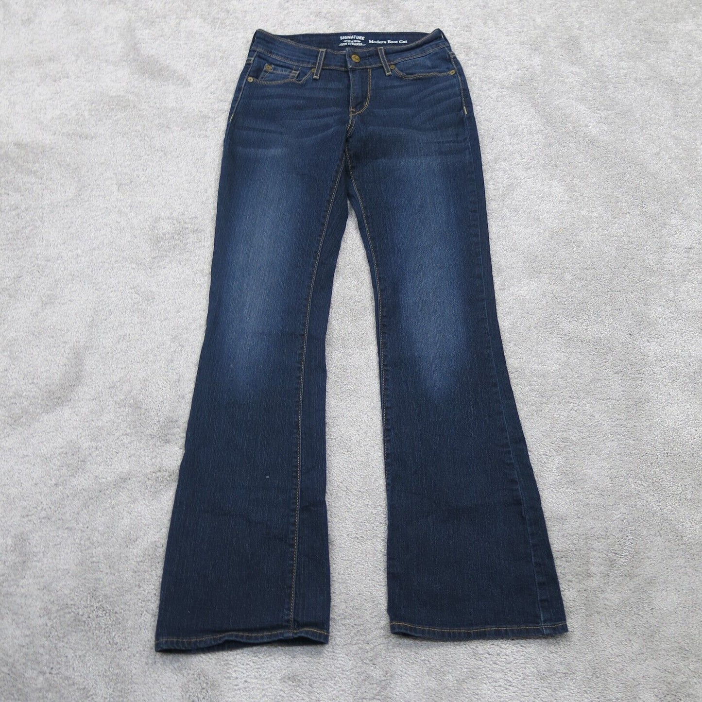 Signature by Levis Womens Modern Boot Cut Jeans Mid Rise Flat Front Blue W26xL32