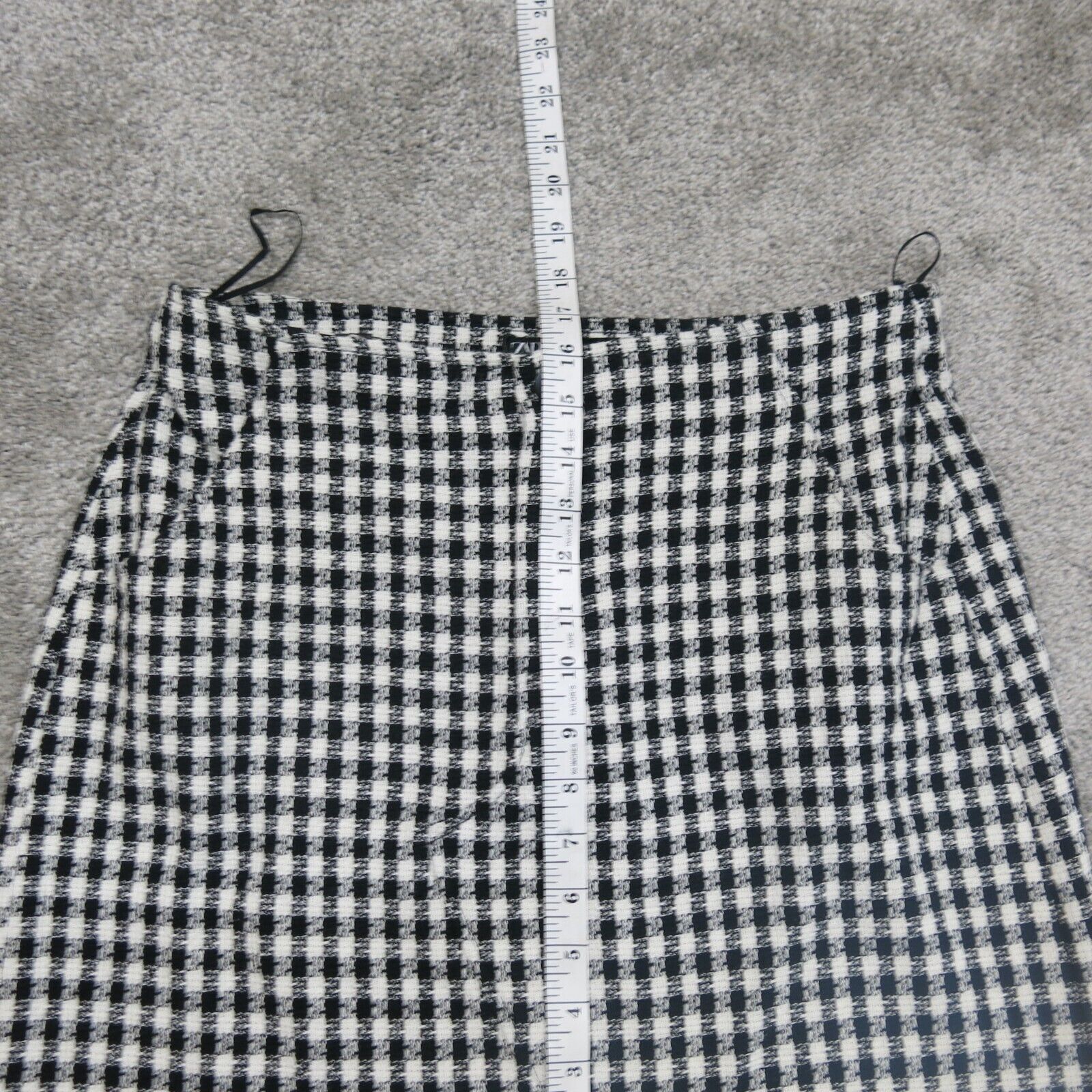 Black and white shop plaid skirt zara