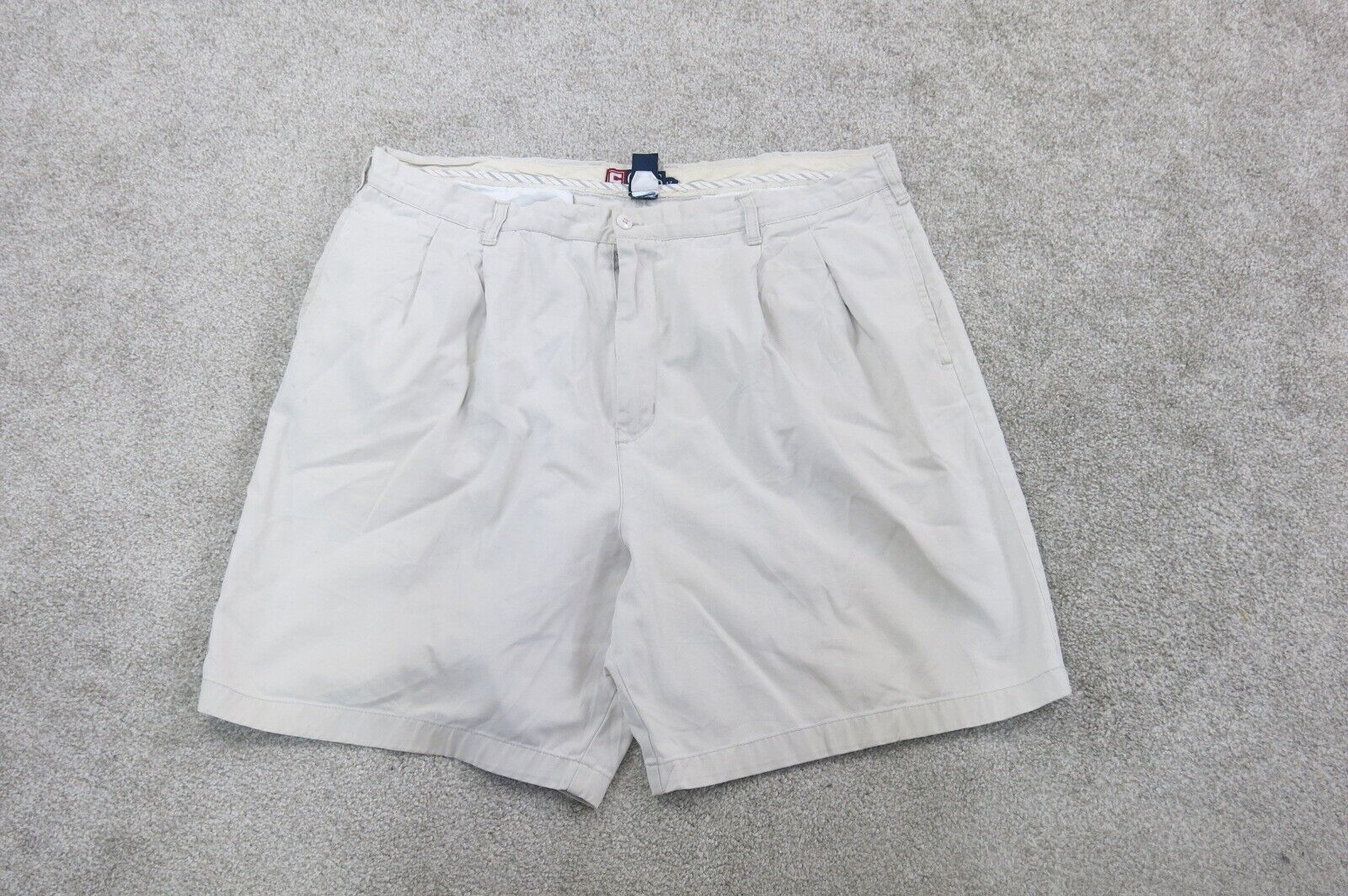 Chaps Shorts Men 42 White Bermuda Casual Workwear Lightweight