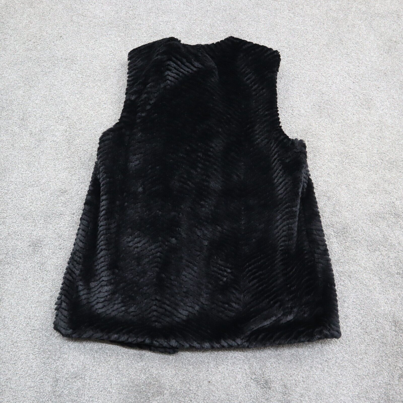 Womens on sale fuzzy vest