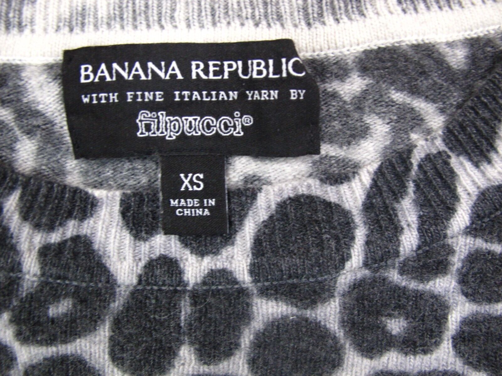 Banana republic rn 54023 sweater best sale