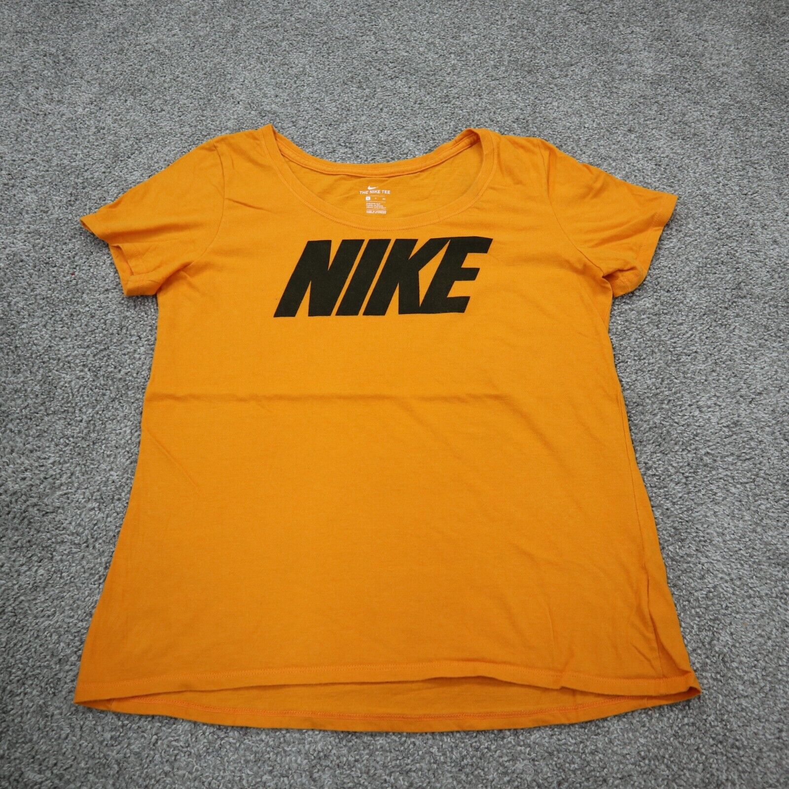 Orange nike t shirt women's best sale