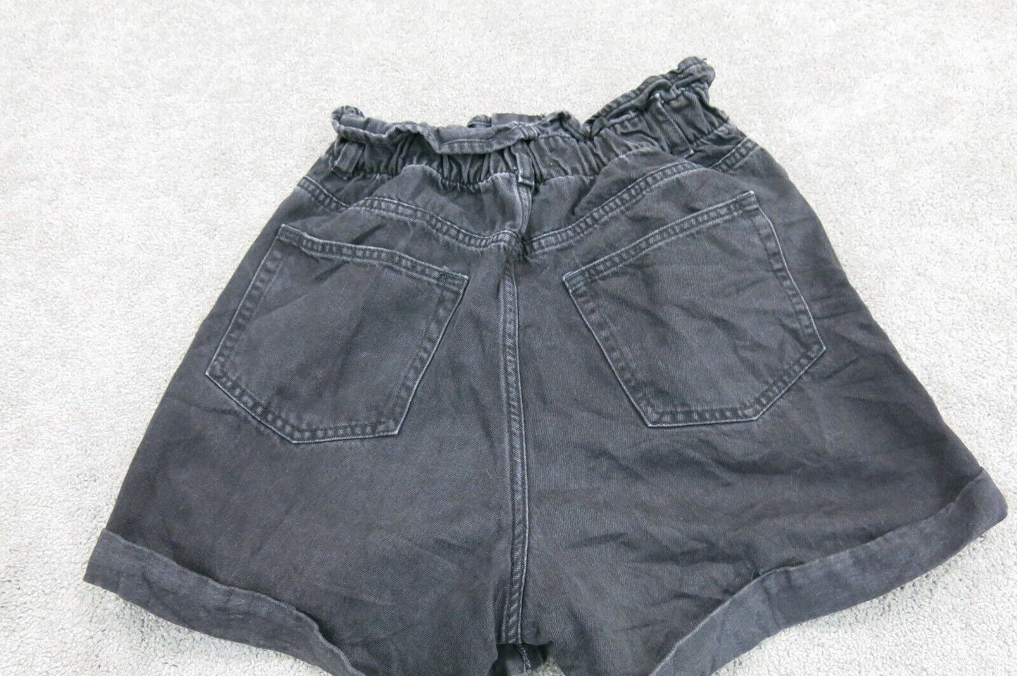 H&M Womens Denim Jeans Shorts Stretch High Rise Slash Pockets Black Size 6