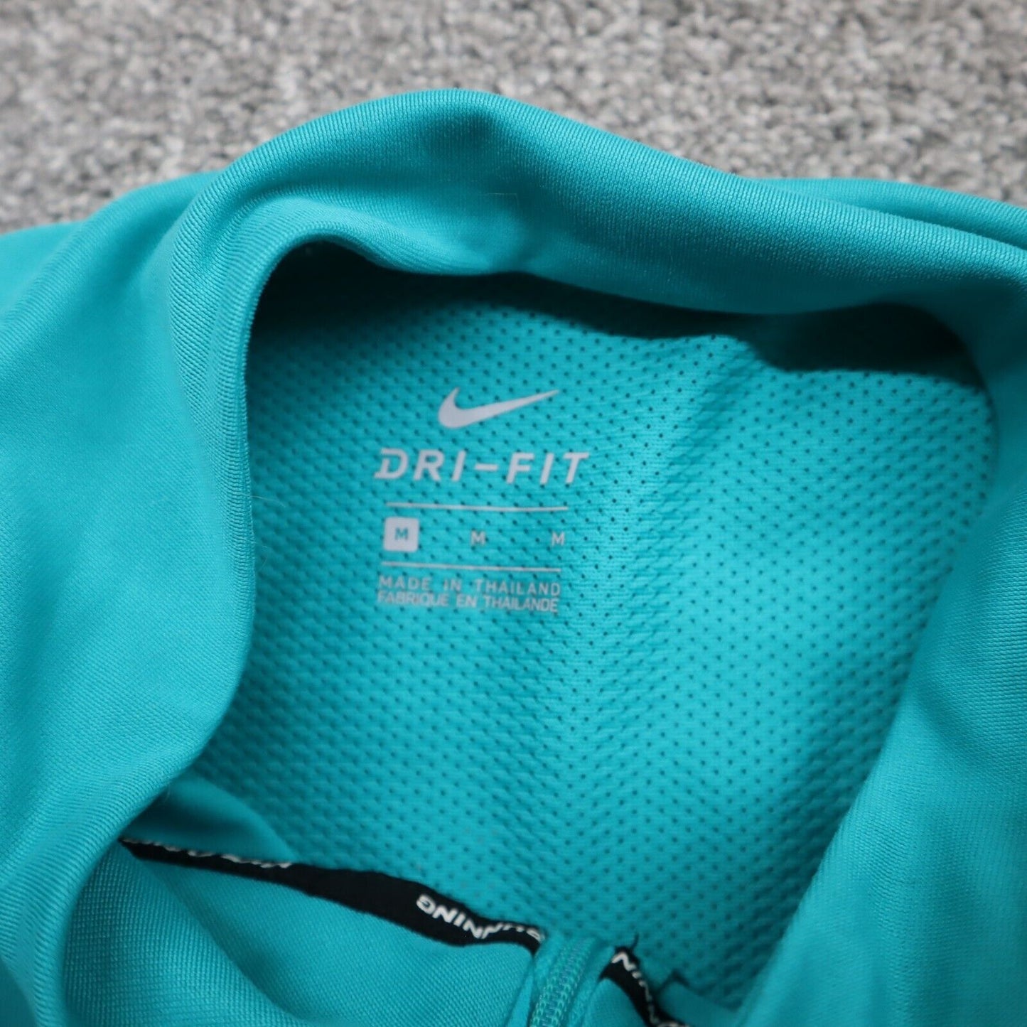Nike Womens 1/4 Zip Sweatshirt Dri Fit Long Sleeves Mock Neck Aqua Blue Size M