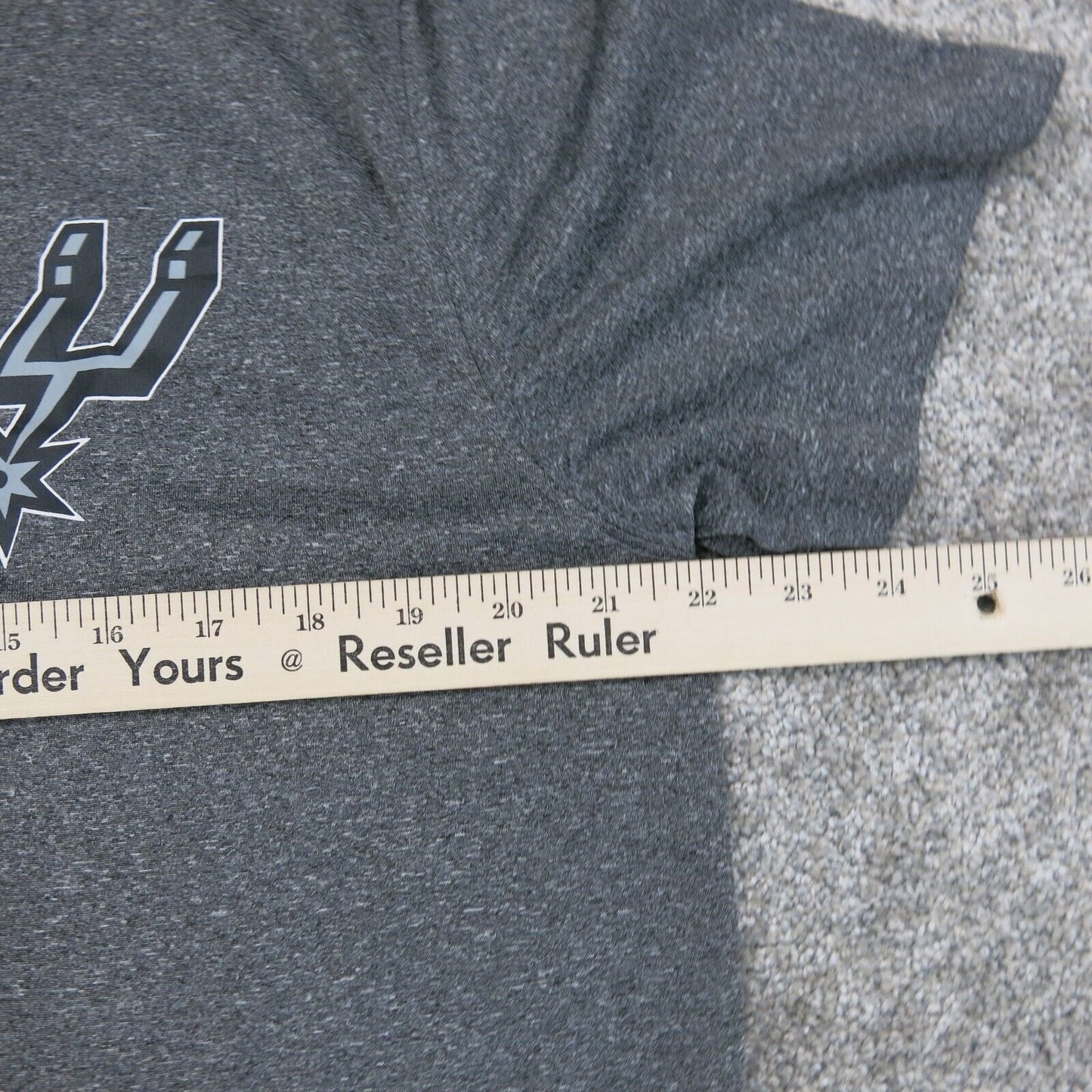 NBA Mens Casual T Shirt Spurs Basketball Graphic Tee Short Sleeves Gray Size XL