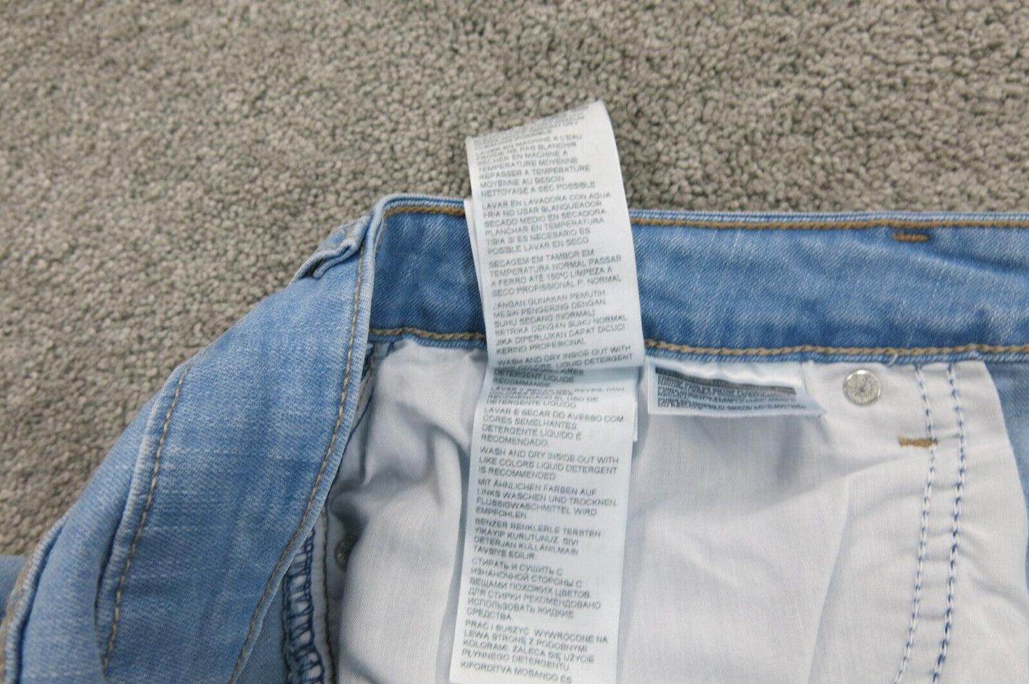 Levis Womens Cropped Jeans Denim Stretch Pockets Light Blue Size 22W