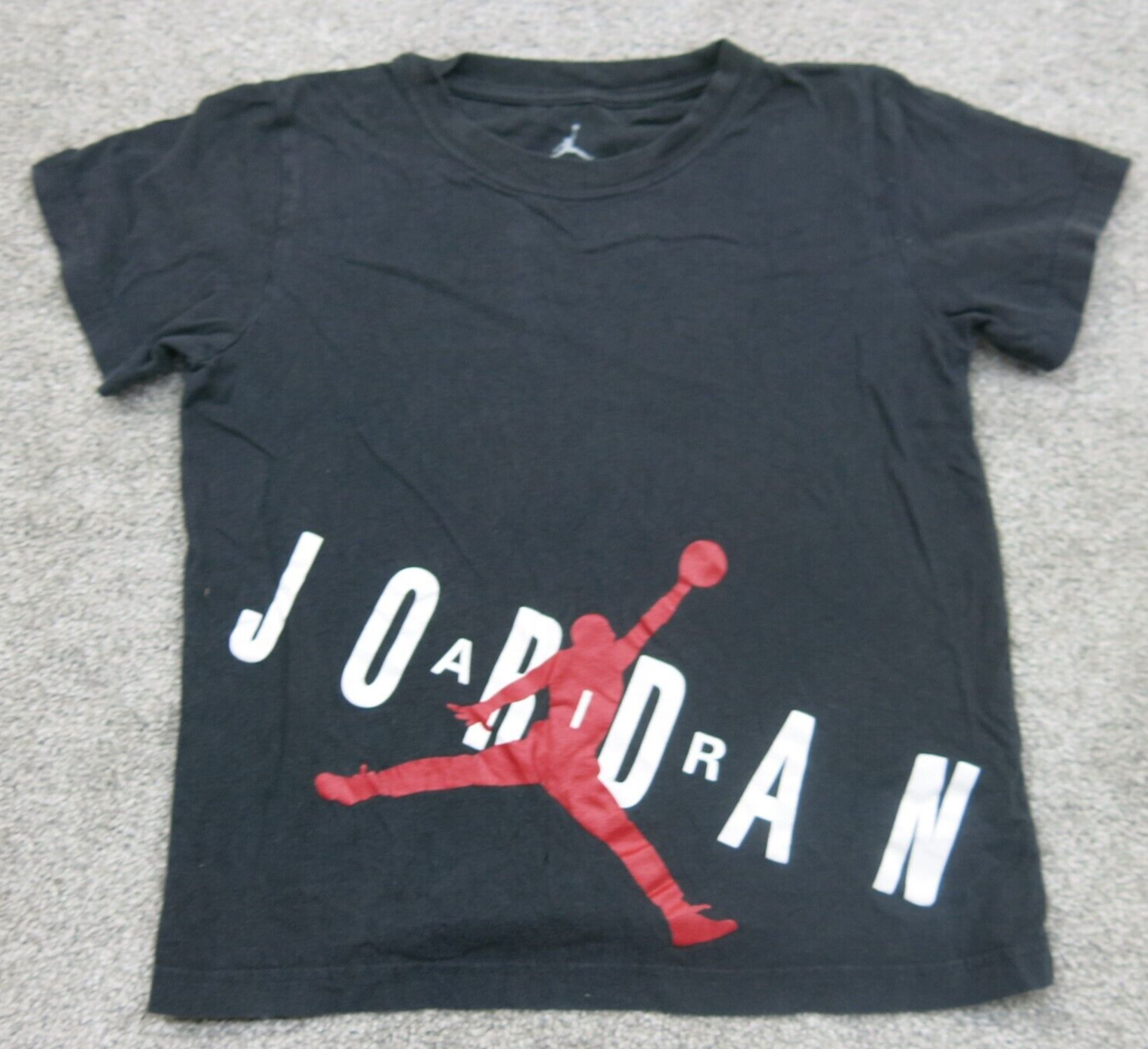 Air Jordan T-Shirt Boys Size 6 Years Black Short Sleeves