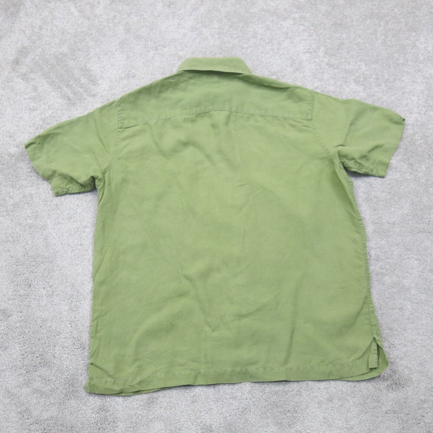 Banana Republic Mens Button Up Shirt Short Sleeve Chest Pocket Green Size Medium