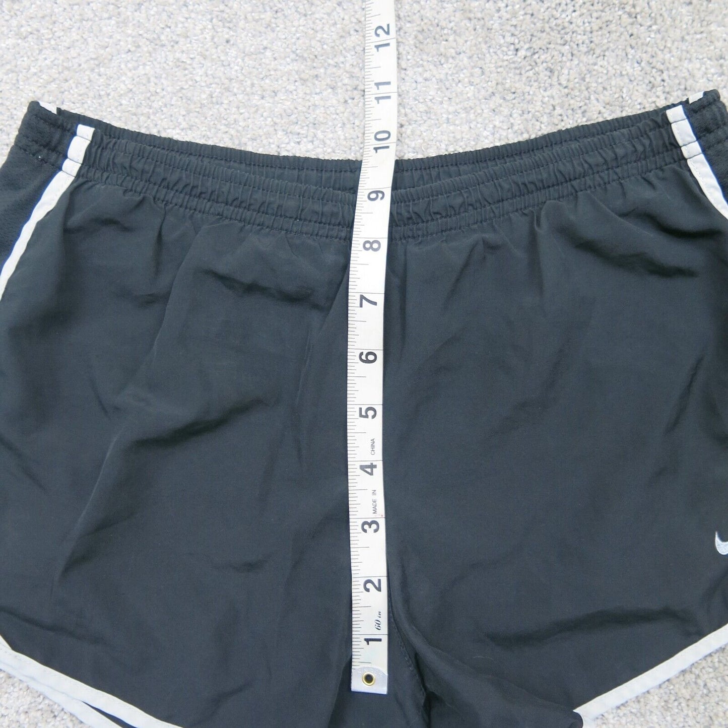 Nike Women Athletic Shorts Dry Fit Gym Elastic Waist Logo Black/White Size Large