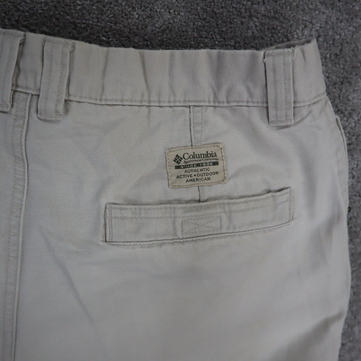 Columbia Pant Mens Size 32W Solid Light Beige Chino Outdoor 100% Cotton Pockets