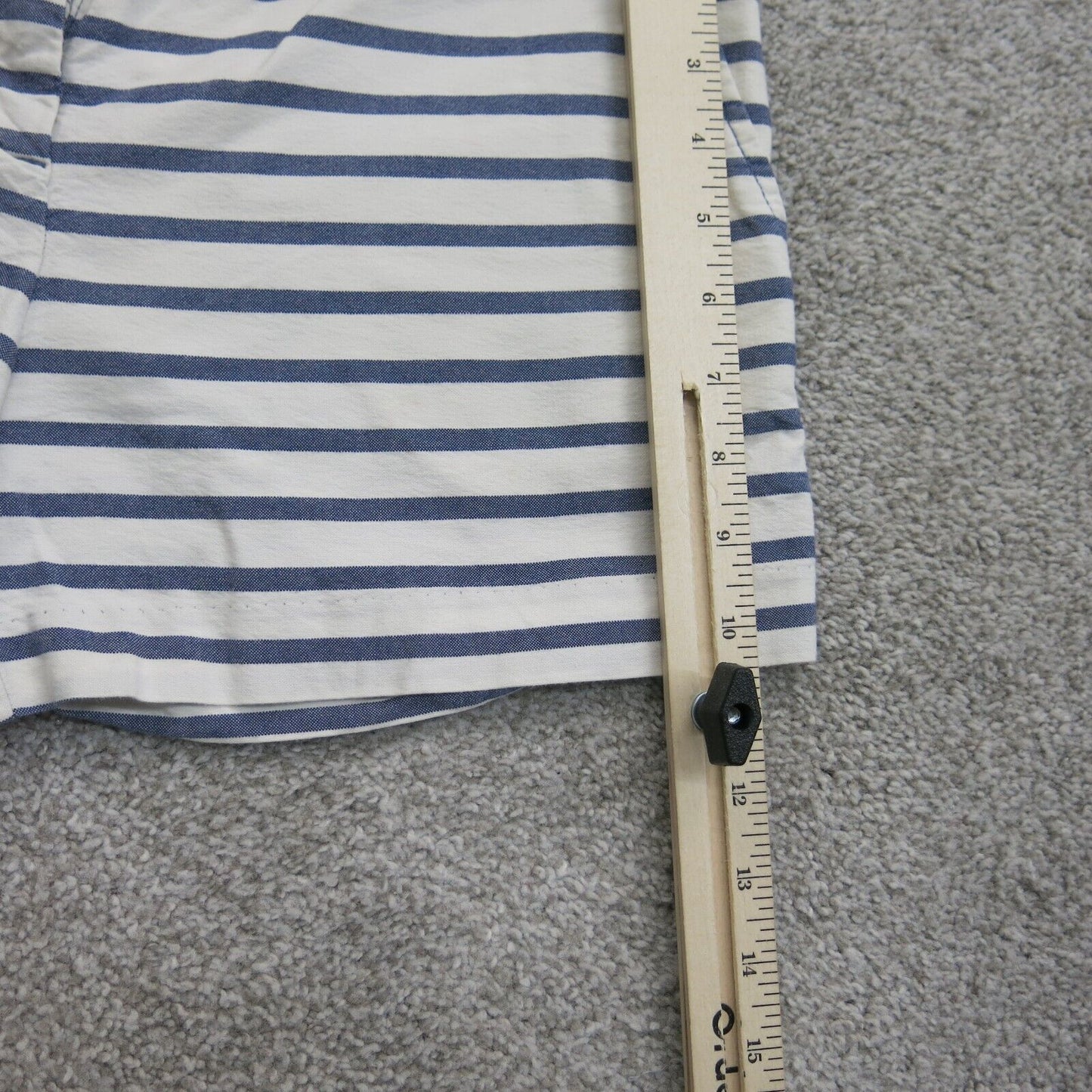 Gap Womens Striped Chino Shorts Mid Rise Flat Front Pockets White Blue Size 8