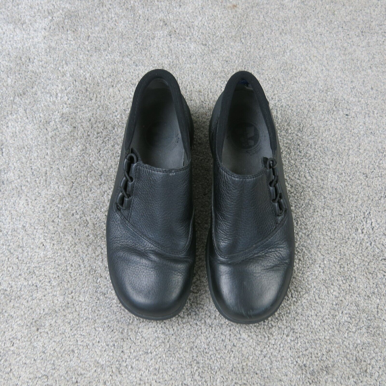 Merrell black leather sale slip on shoes