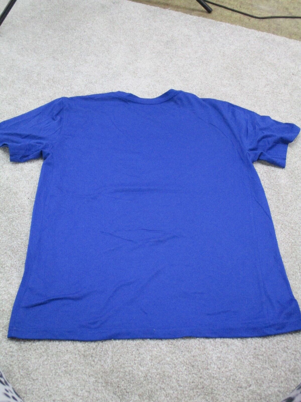 Nike Dri Fit Sports T-Shirt Men s Medium Blue White We Run This Graphic Shirt