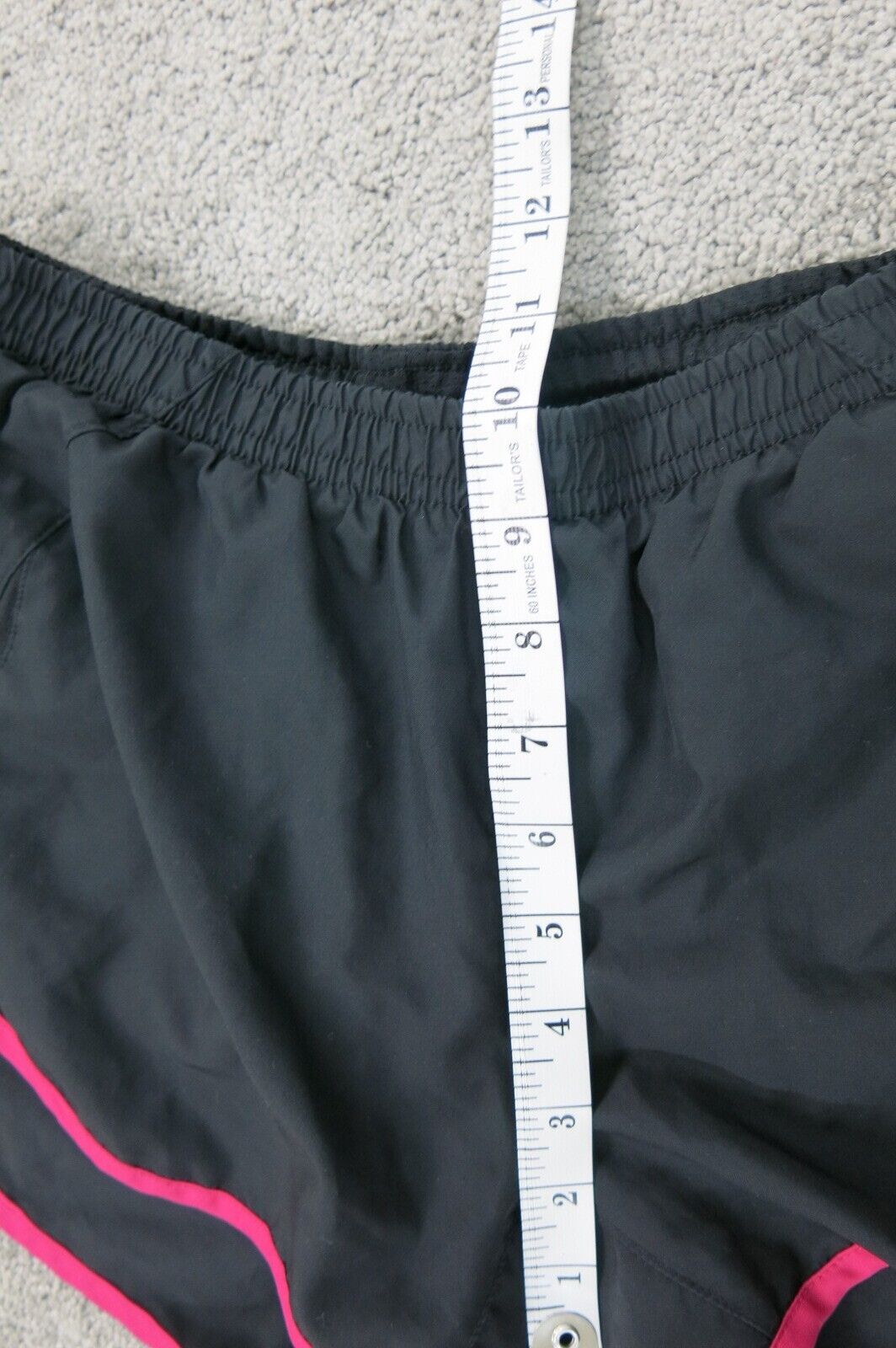 Nike Womens Athletic Running Shorts Elastic Waist Pull On Black Size Small