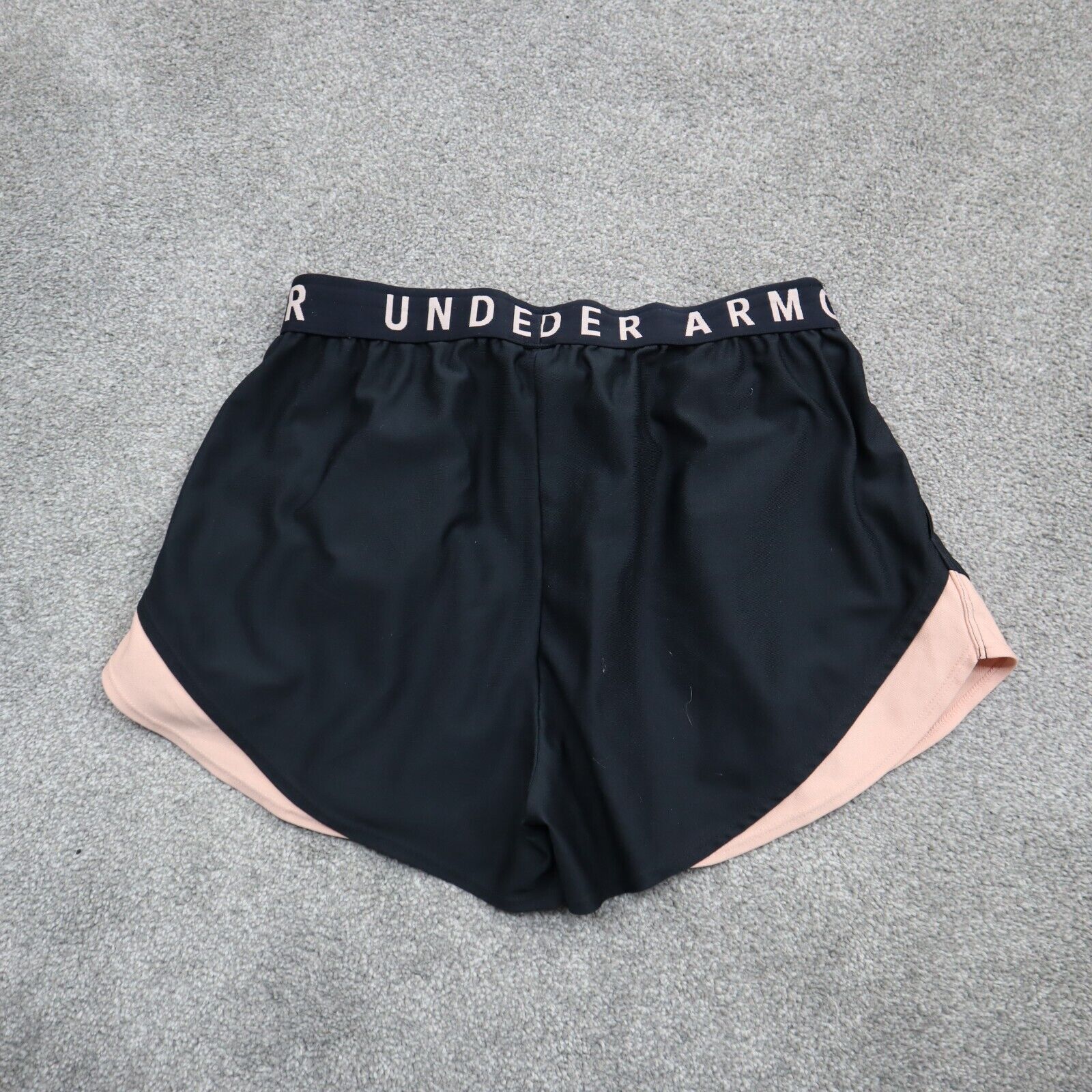 Under armor loose clearance heatgear shorts