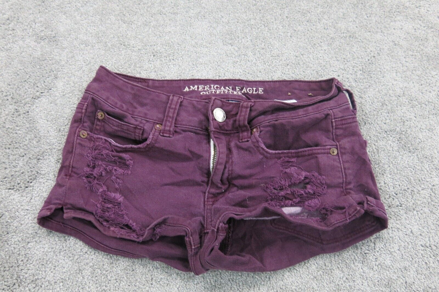 American Eagle Womens Cut Off Shorts Low Rise Distressed Pockets Maroon Size 2