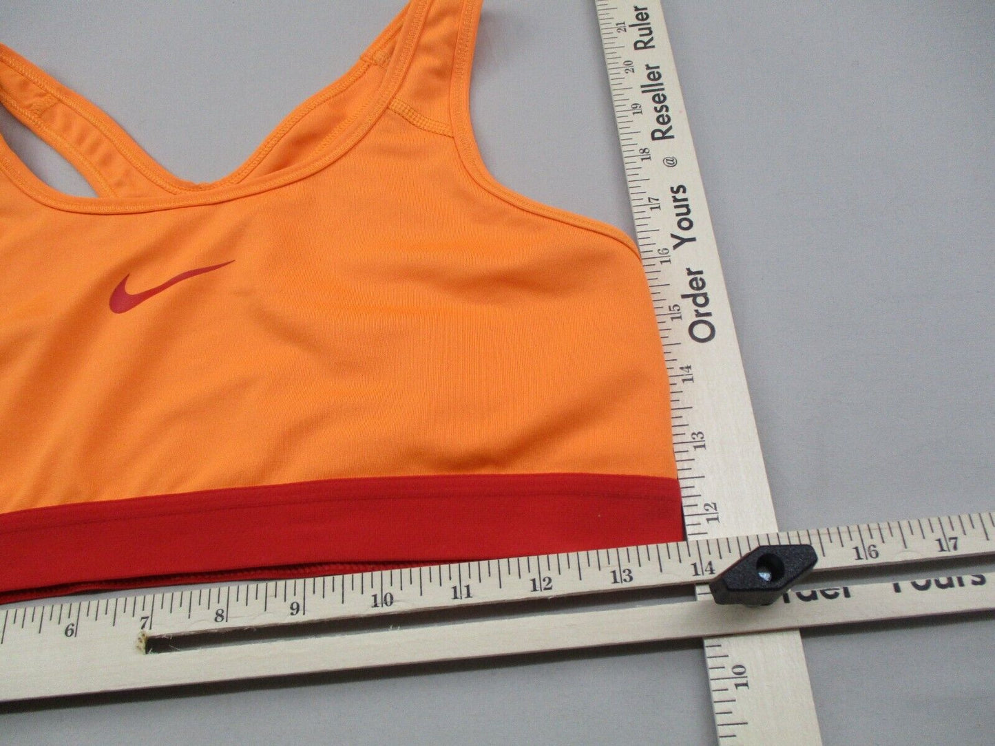 Nike Girls Activewear Athletics Yoga Logo Sports Bra Sleeveless Yellow Size L
