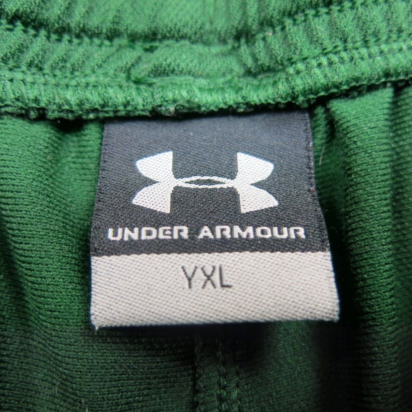 Under Armour Shorts Youth Size XL Green Solid Drawstring Waist Athletic Football