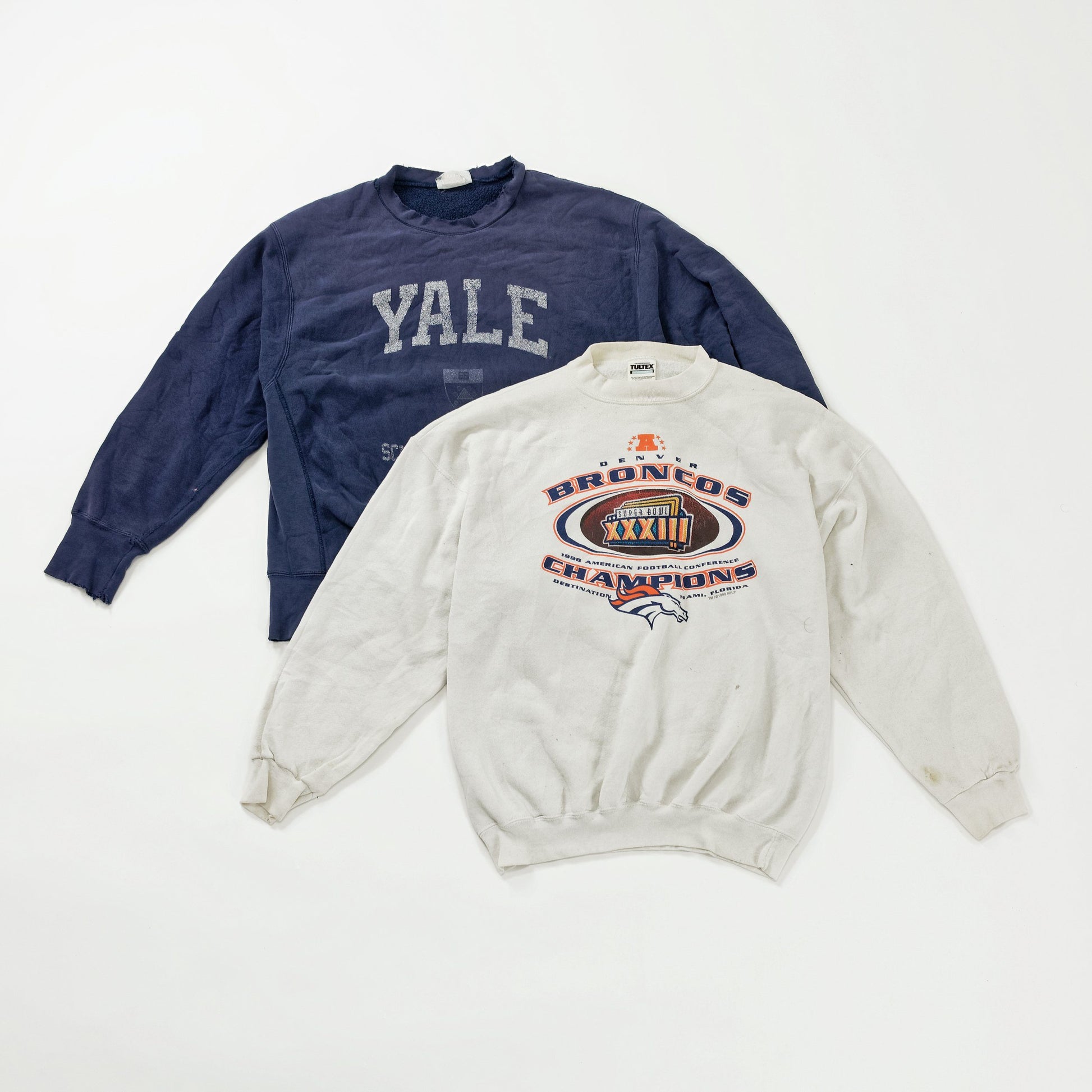 Authentic Vintage Crewneck Sweatshirts | Set of 2 Sweatshirts & Sweaters Goodfair 
